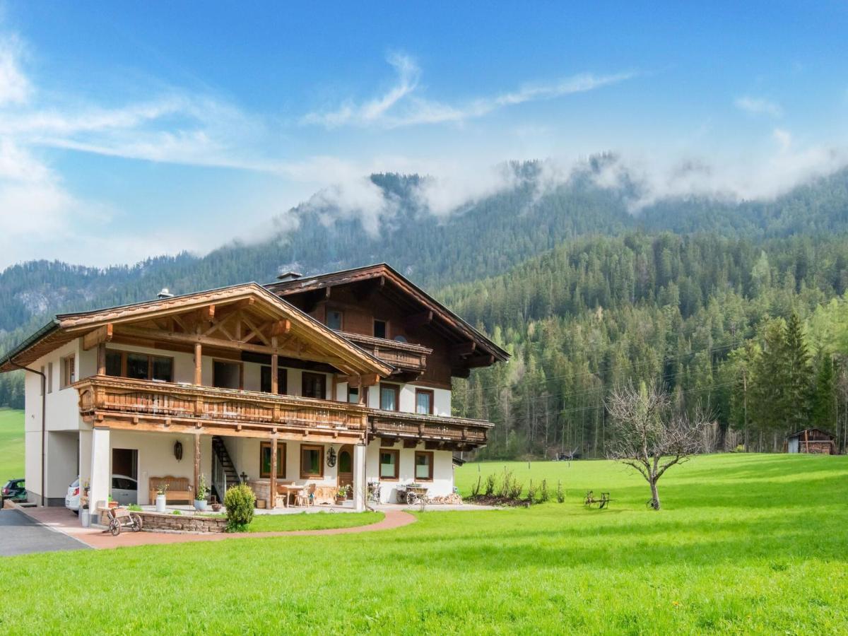 Apartment In Saalfelden Am Steinernen Meer 외부 사진